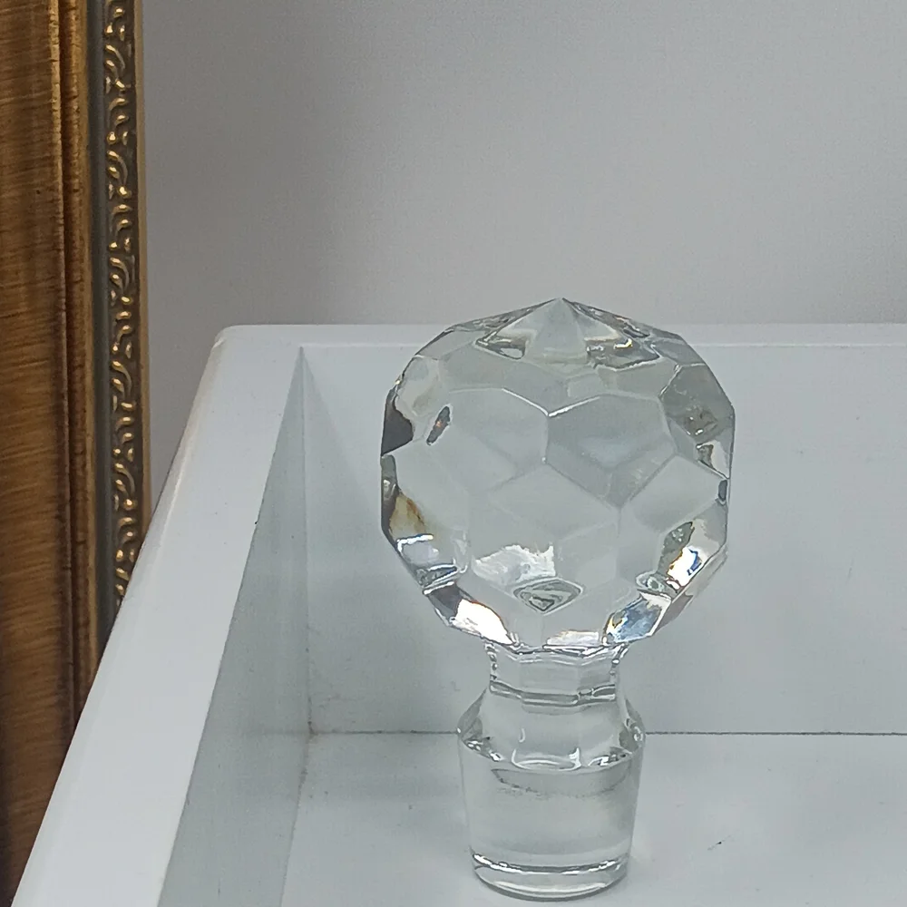 Faceted Crystal Glass Bottle Stopper - Clear